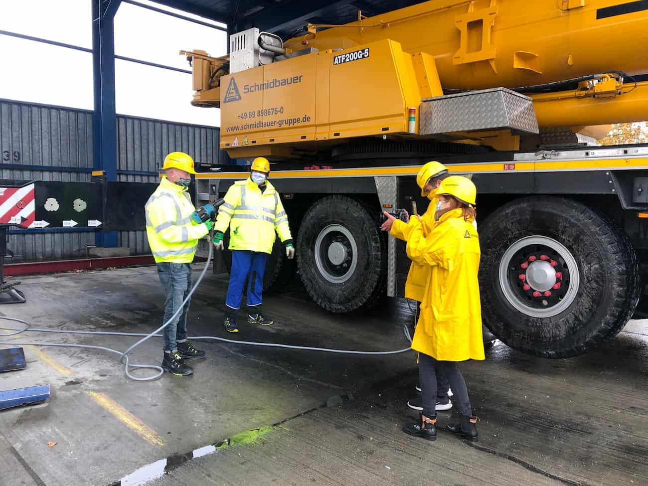 Schmidbauer | Teleskopkran (Tadano Faun ATF 200G-5) | 200 Tonnen Kran | Schmidbauer Kranvermietung 
