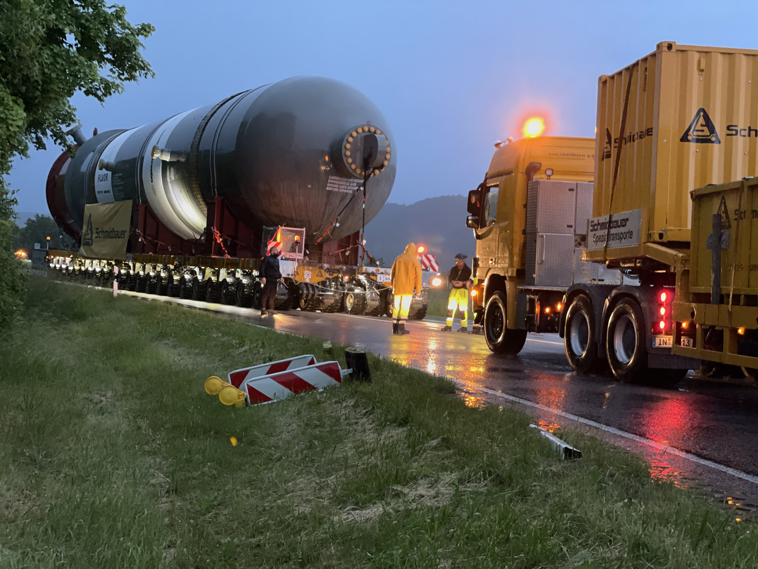 Schmidbauer | Sondertransport & Spezialtransport | Schwerlasttransport-Unternehmen